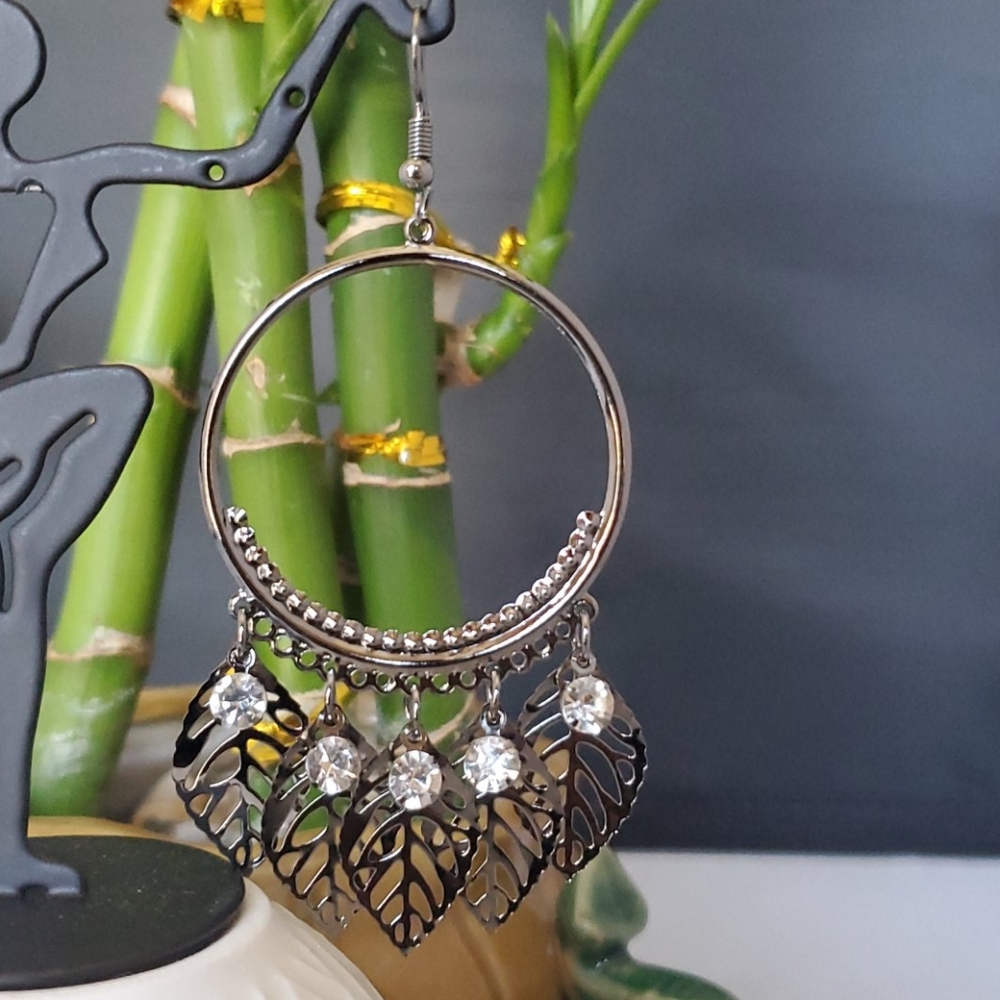 Fancy Earring - Picture 3 of 3